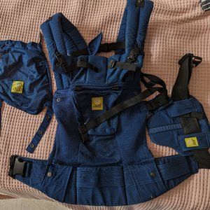 LILLEbaby complete airflow 6 in 1 ergonomic baby carrier navy blue
